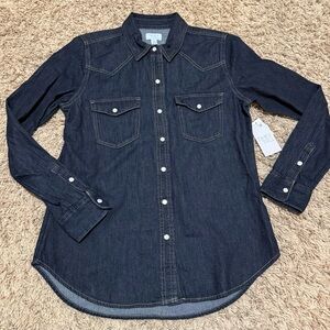Time and Tru Women’s Lightweight Cotton Denim Shirt Size: S (4-6)